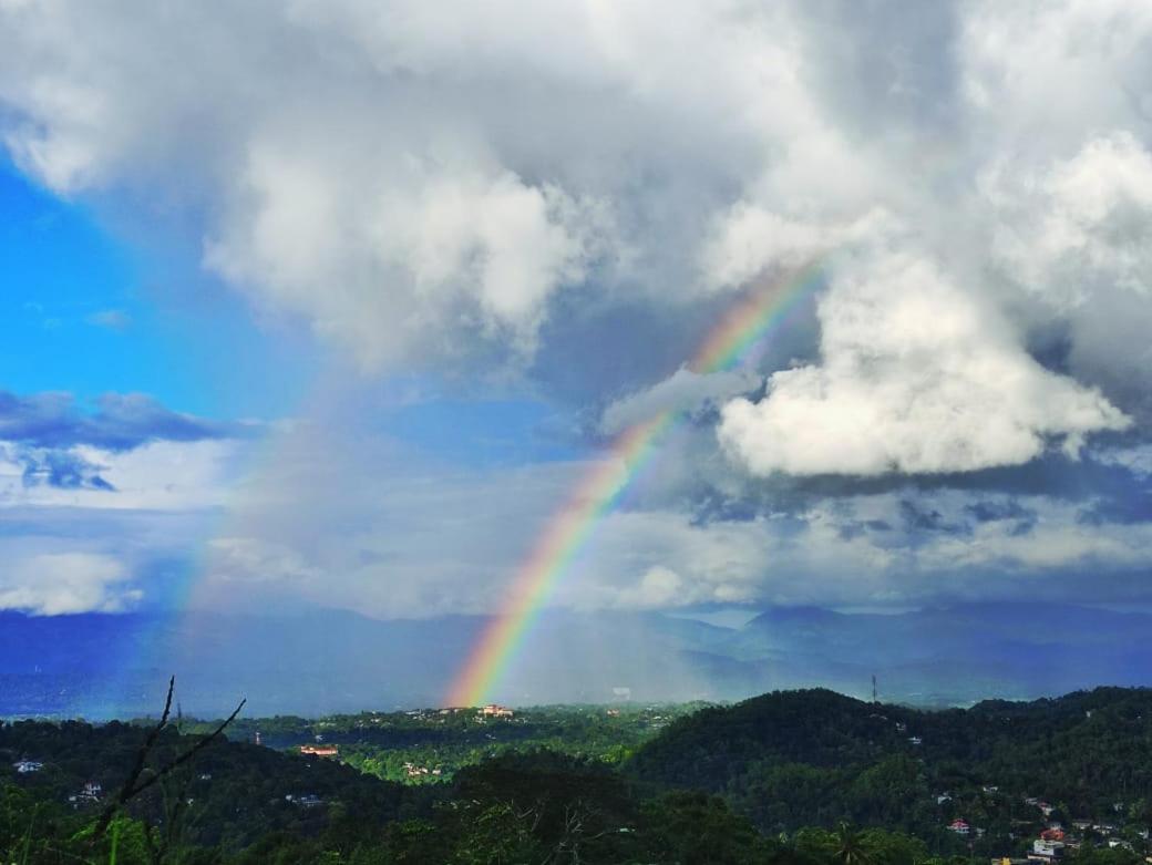 Kandy Ivy Mountain View Resort Exteriör bild